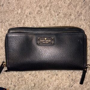 Kate Spade Black Textured Wallet